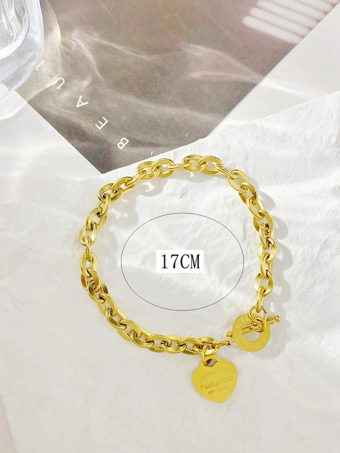 Evelyn – Minimalist Heart Chain Bracelet