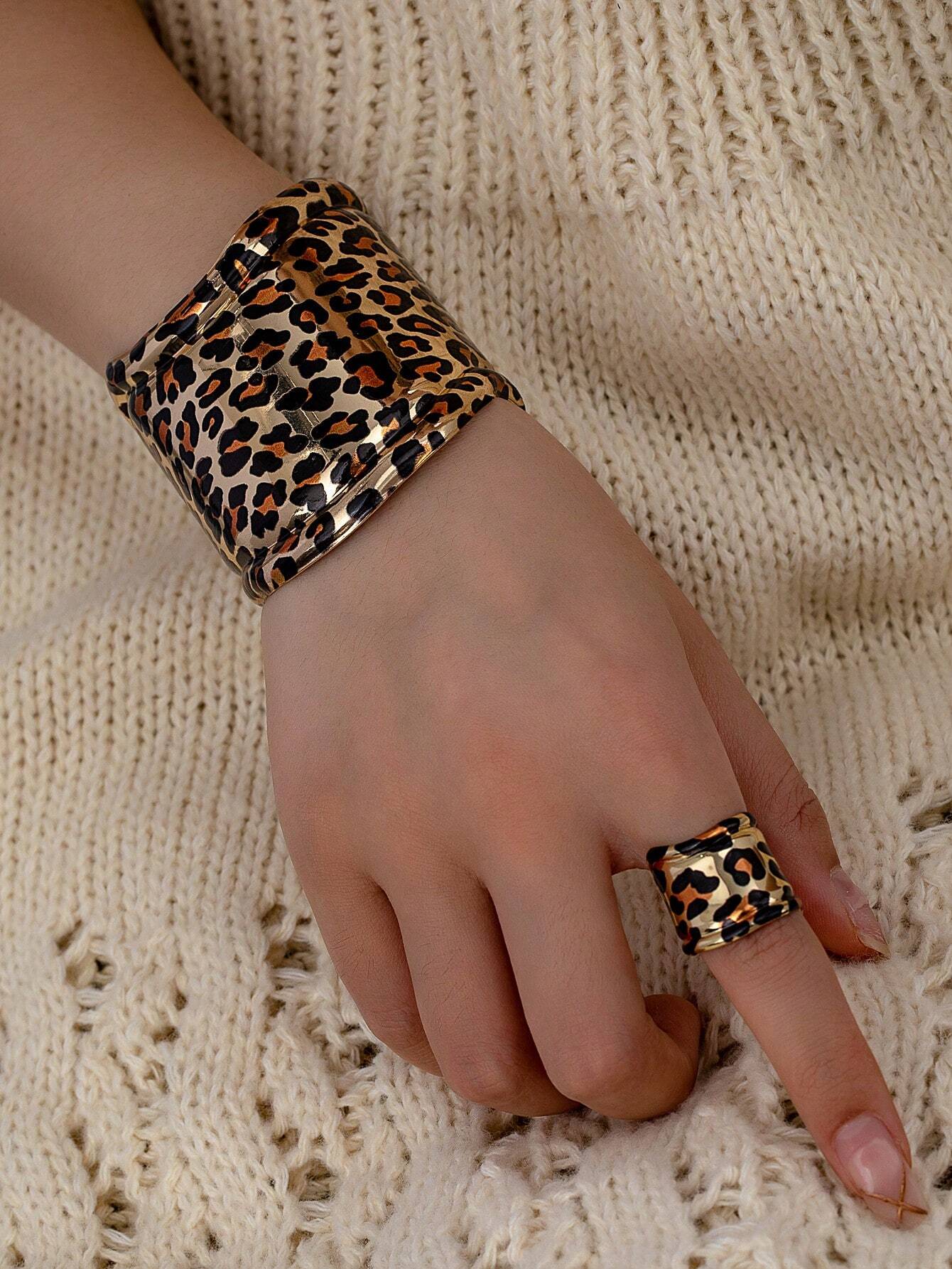 Evelyn – Wild Print Jewelry Set