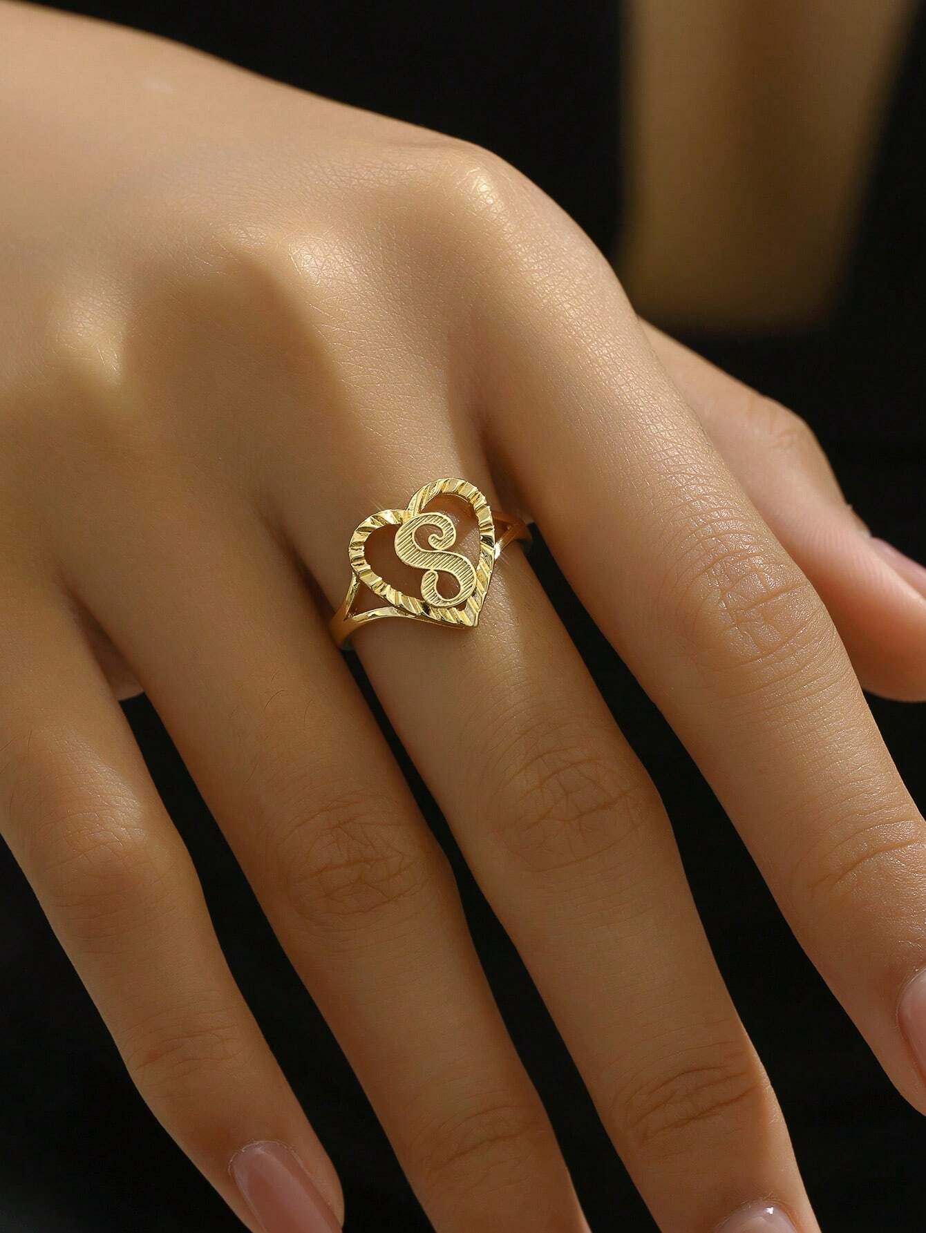 Evelyn – Vintage Letter Adjustable Ring for Couples