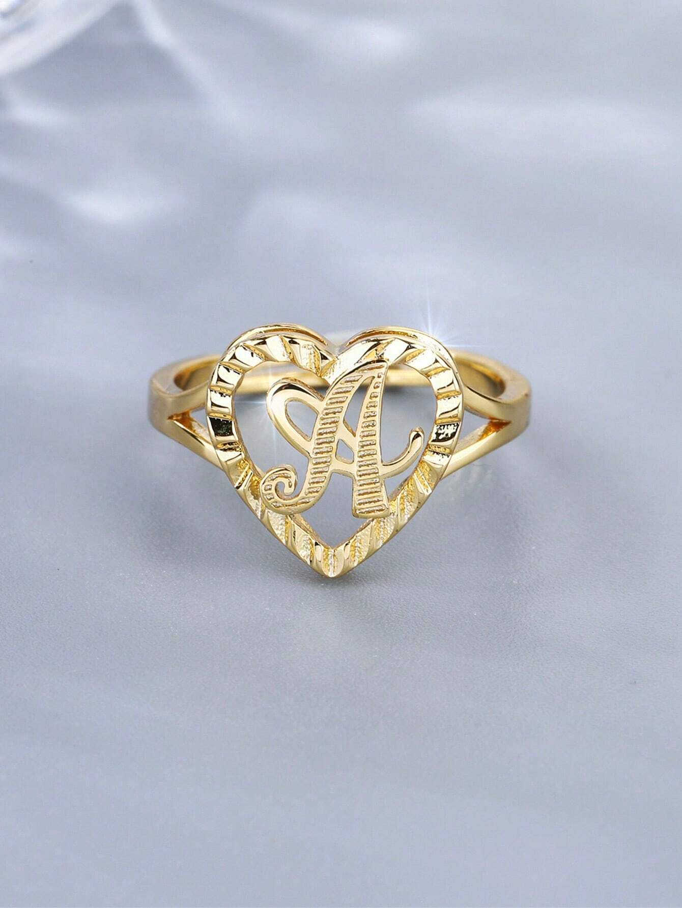 Evelyn – Vintage Letter Adjustable Ring for Couples