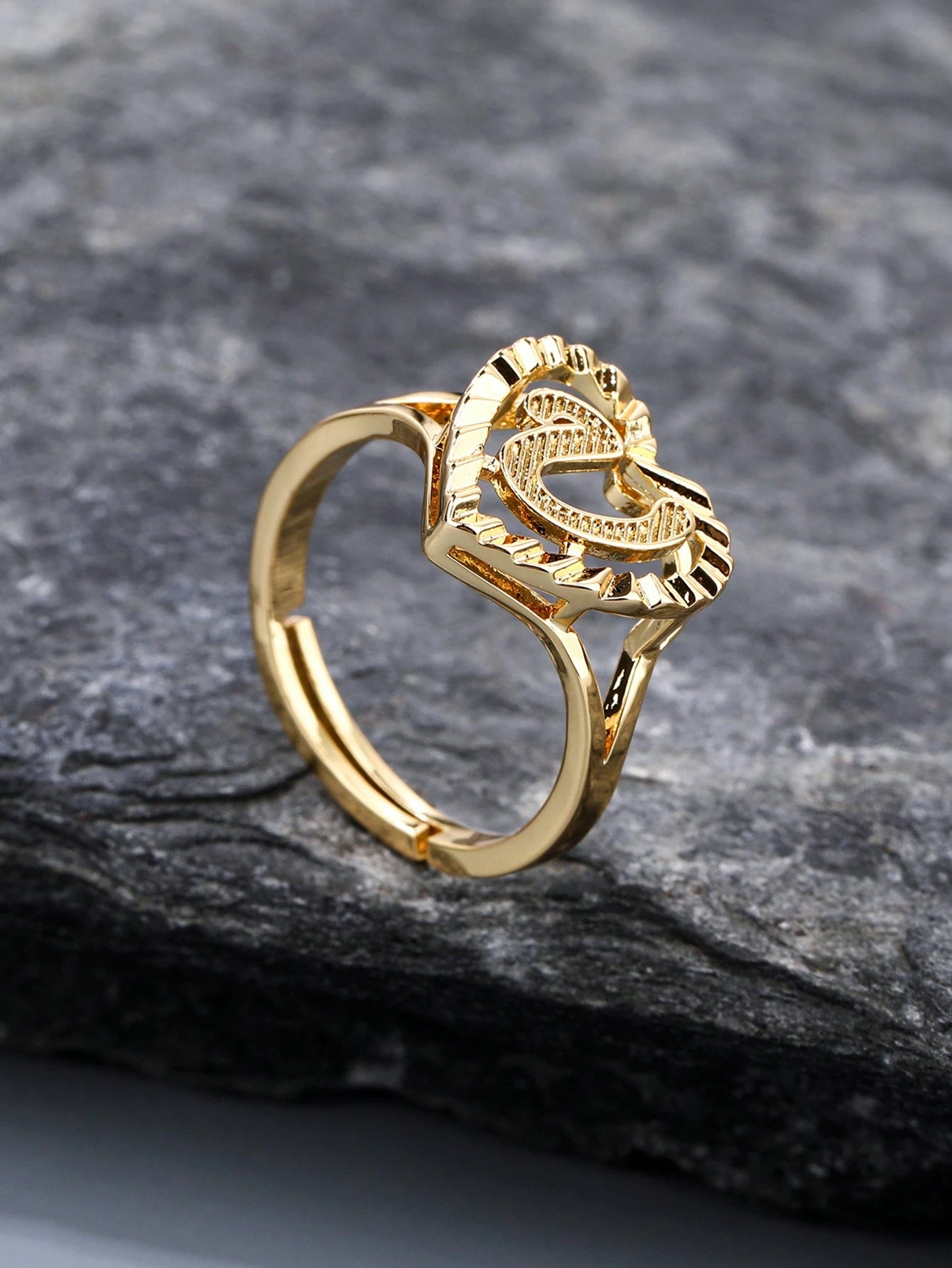 Evelyn – Vintage Letter Adjustable Ring for Couples