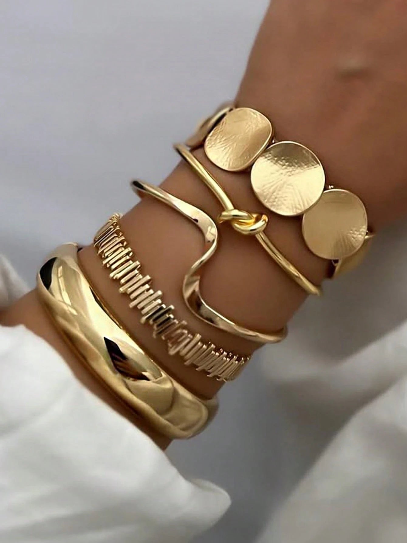 Evelyn – Vintage-Inspired Bangle Bracelet Set