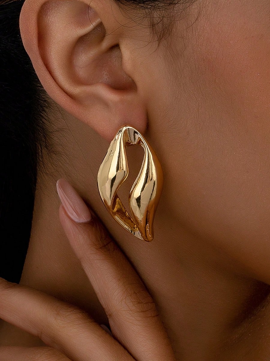 Evelyn – Modern Geometric Earrings
