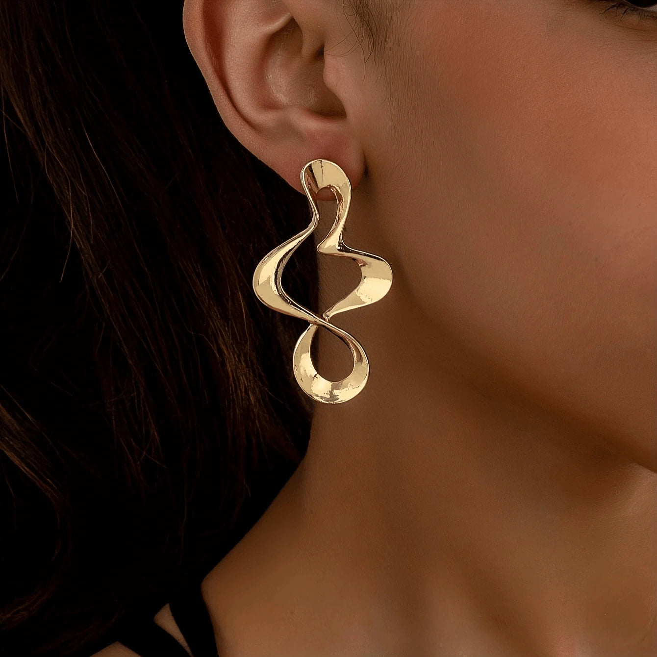 Evelyn – Modern Geometric Earrings