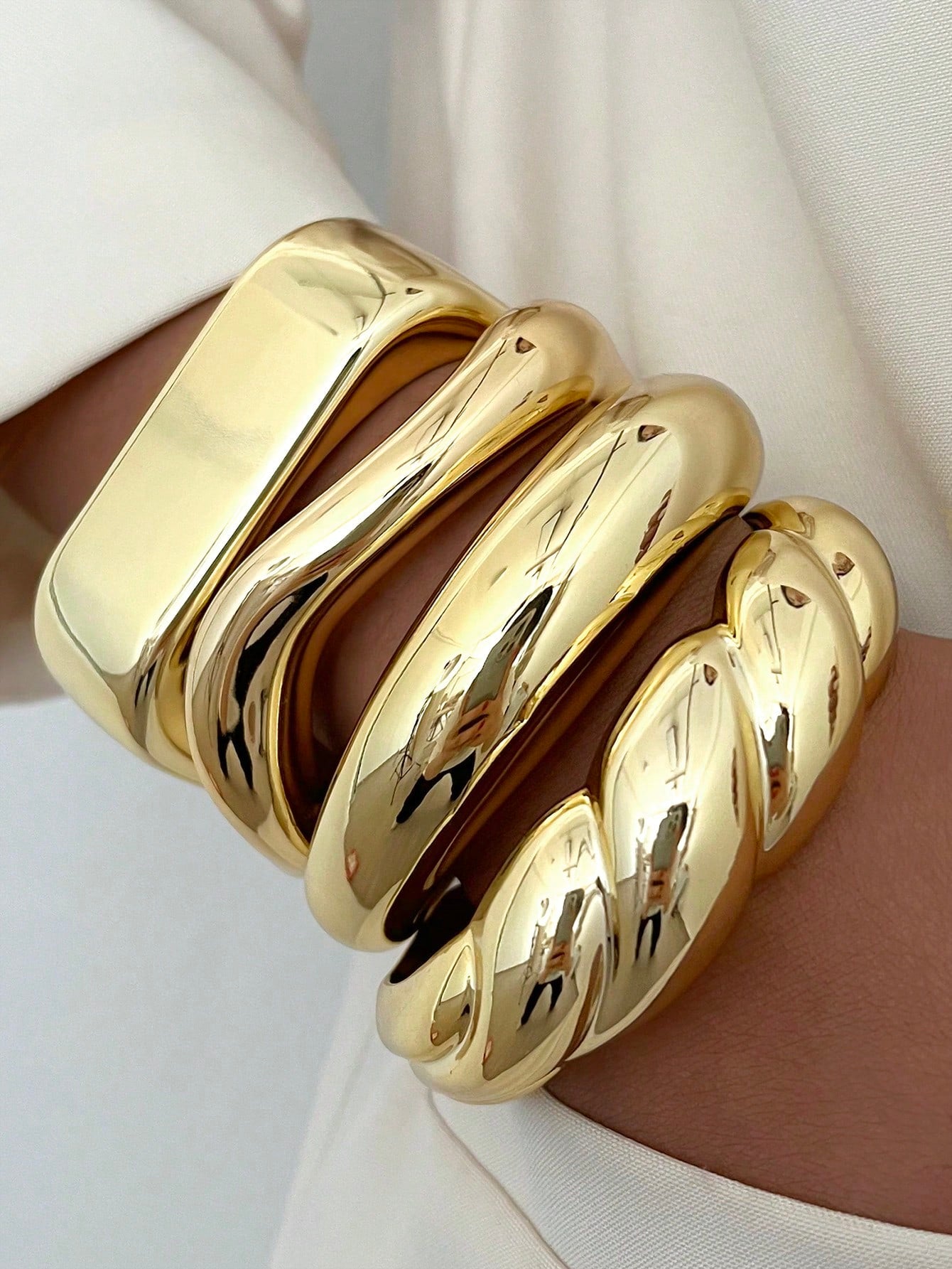 Evelyn – Vintage-Inspired Bangle Bracelet Set