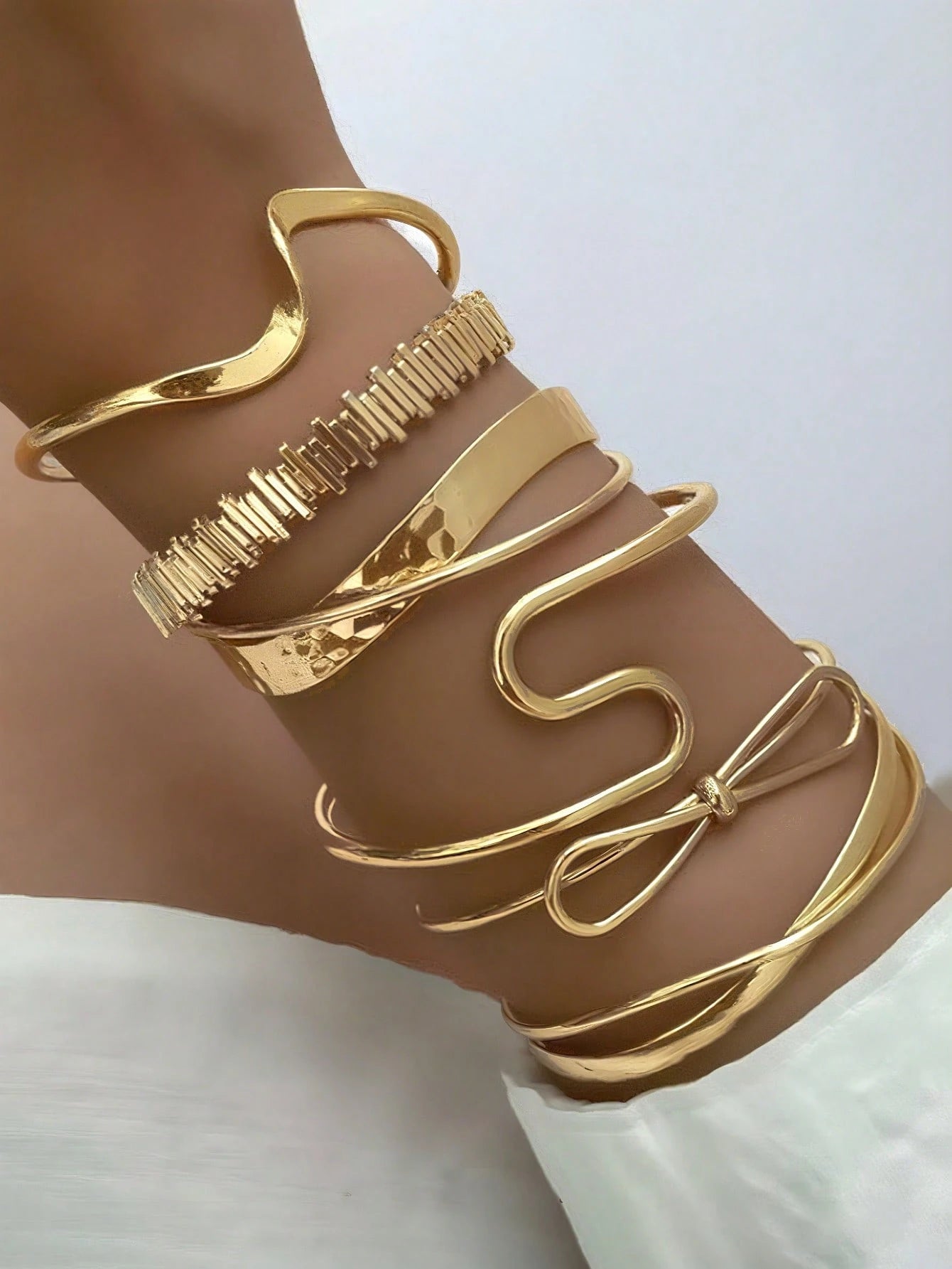 Evelyn – Vintage-Inspired Bangle Bracelet Set