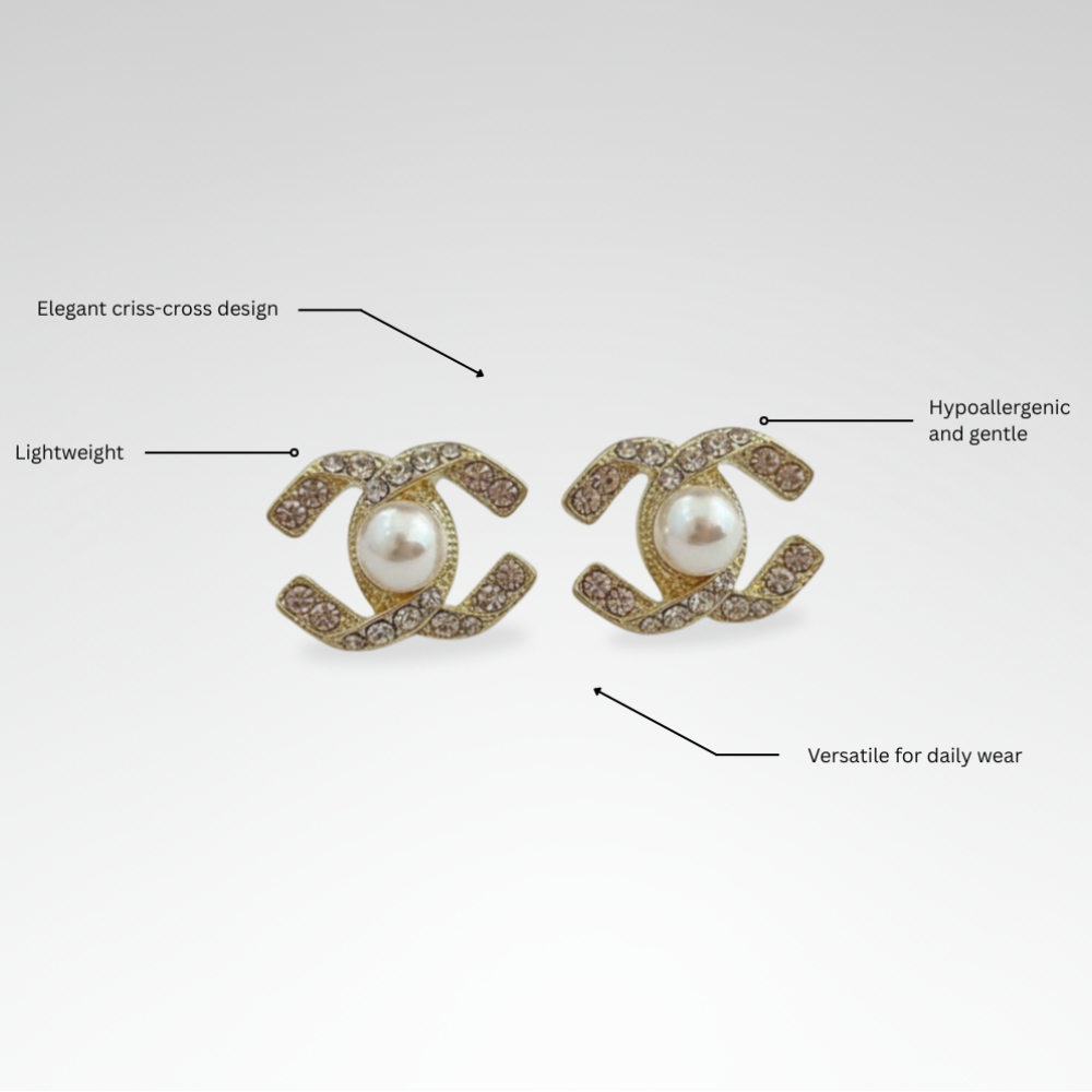 Evelyn – Elegant Pearl Stud Earrings