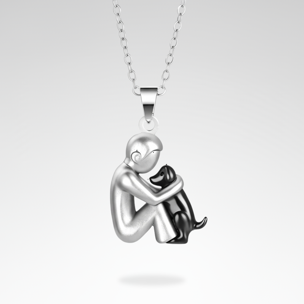 Evelyn – Hug Pendant Necklace for Cherished Connections