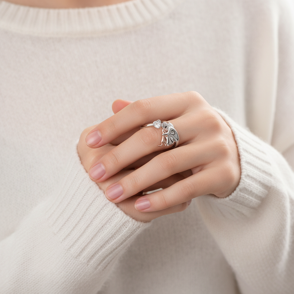 Evelyn – Sterling Silver Adjustable Dog Ring with Gemstone Accent