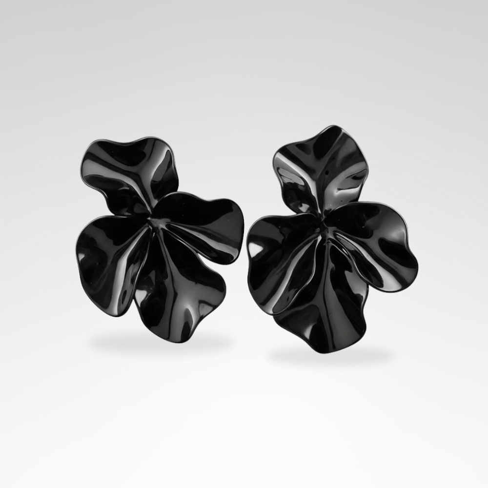 Evelyn – Exaggerated Hollow Flower Earrings