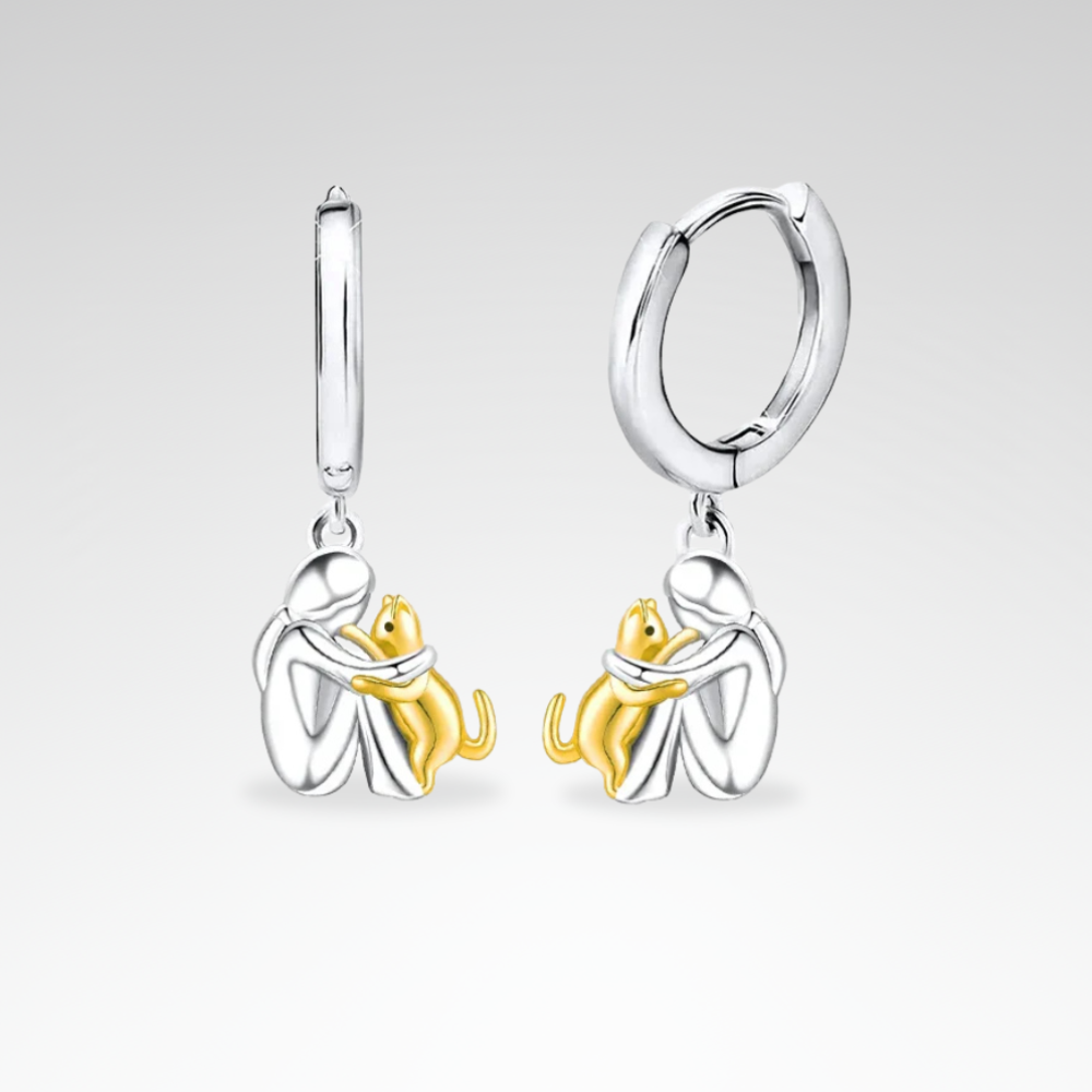 Evelyn – Lightweight Two-Tone Cat Hug Earrings for Cat Moms