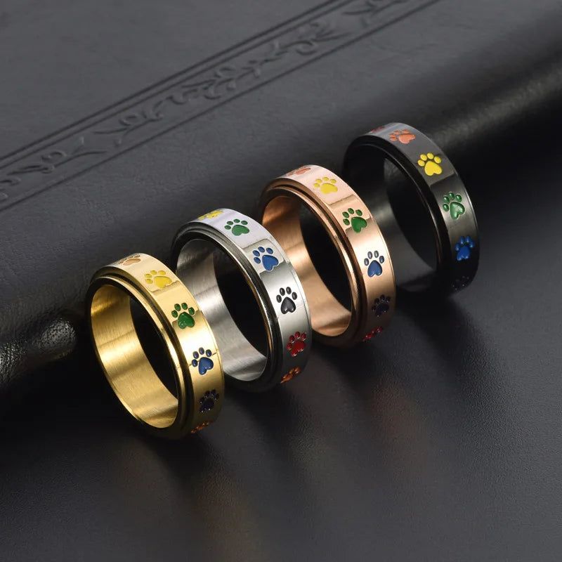 Evelyn – Spinning Anxiety-Relief Paw Ring