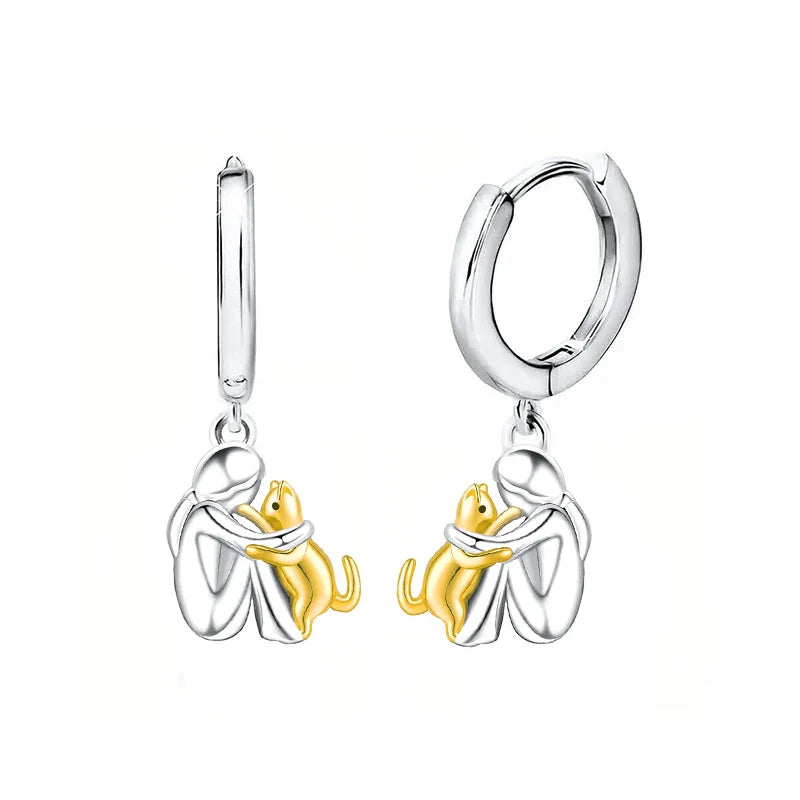 Evelyn – Lightweight Two-Tone Cat Hug Earrings for Cat Moms