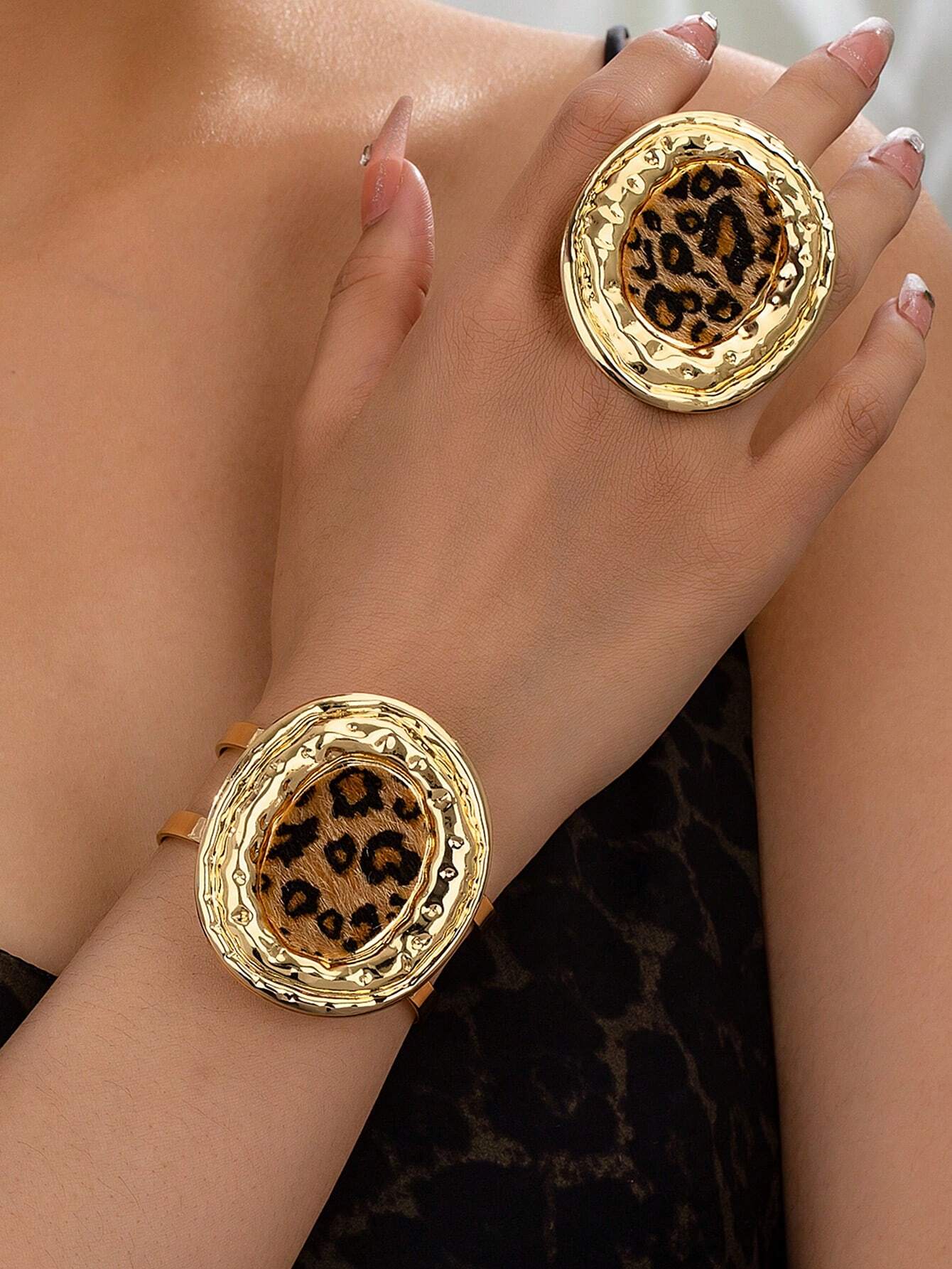 Evelyn – Wild Print Jewelry Set