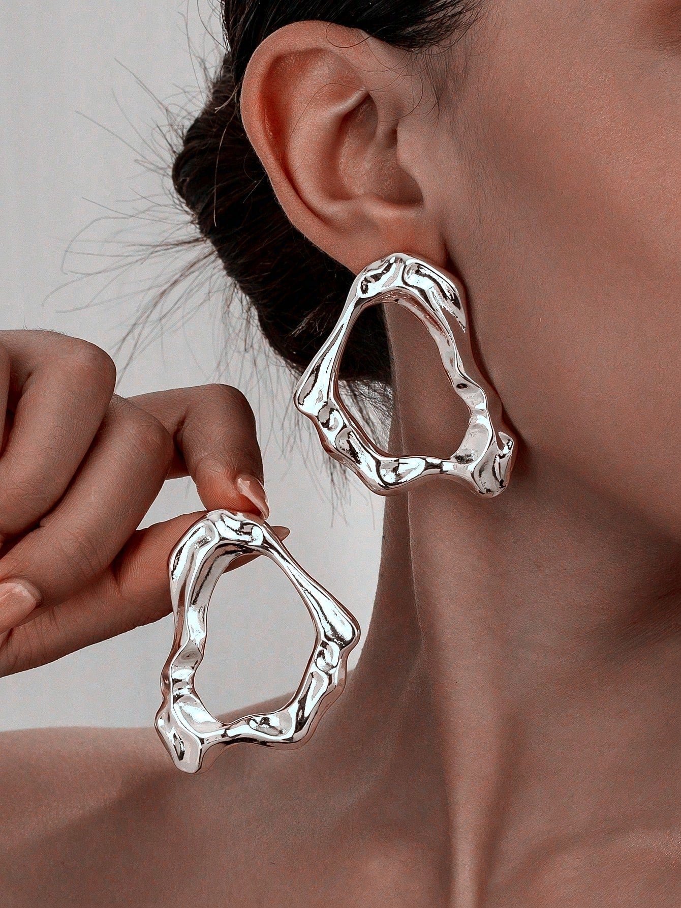Evelyn – Modern Geometric Earrings