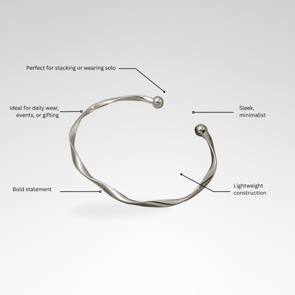 Evelyn – Elegant Textured Silver Bracelet