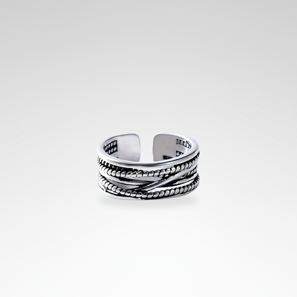 Evelyn – Vintage Royal Adjustable Statement Ring