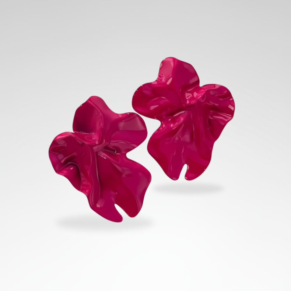 Evelyn – Exaggerated Hollow Flower Earrings