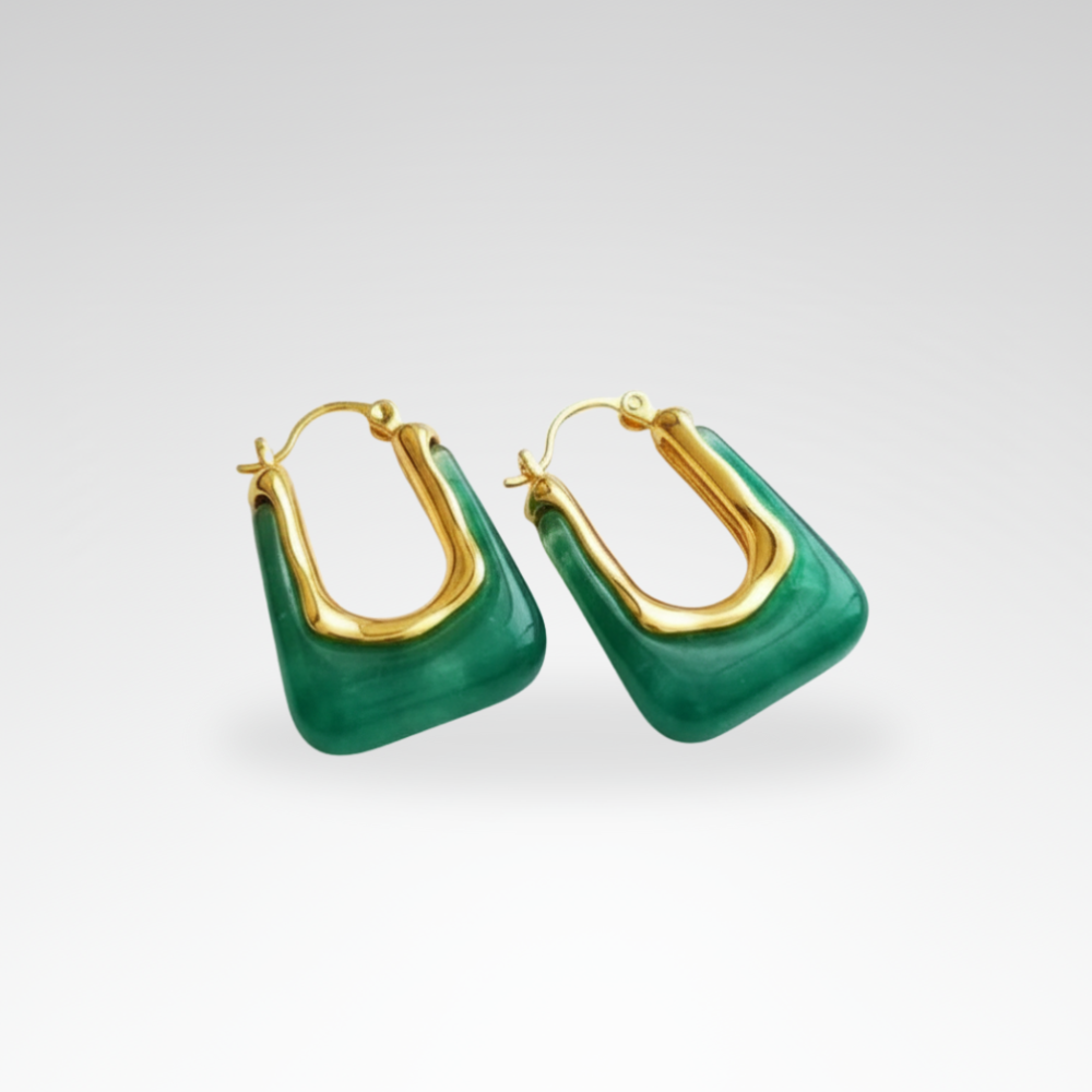 Evelyn – Classic U-Shaped Hoop Earrings