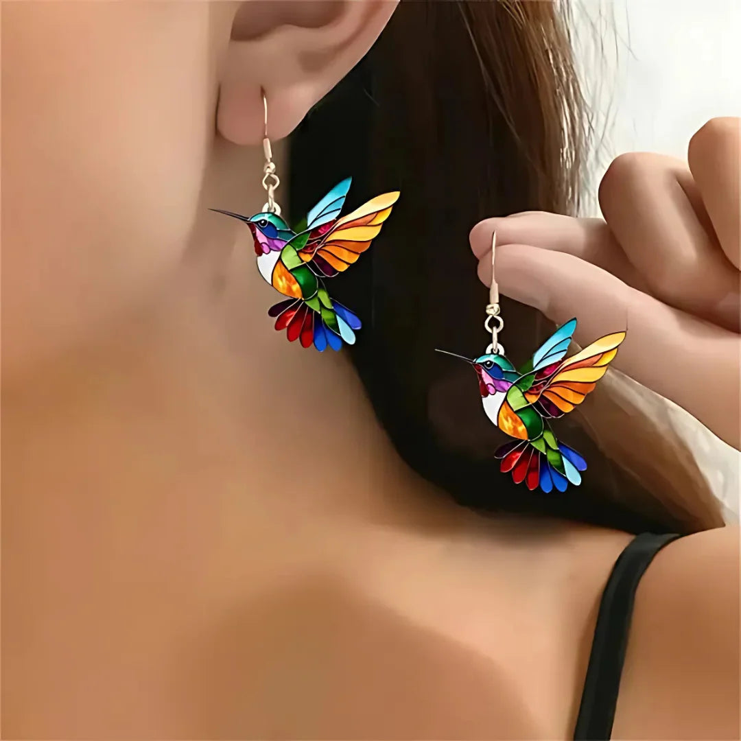 Evelyn – Delicate Hummingbird Necklace & Earrings Set