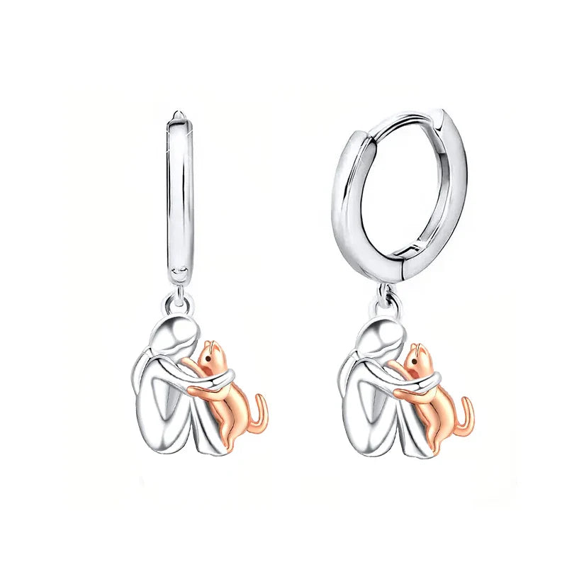 Evelyn – Lightweight Two-Tone Cat Hug Earrings for Cat Moms