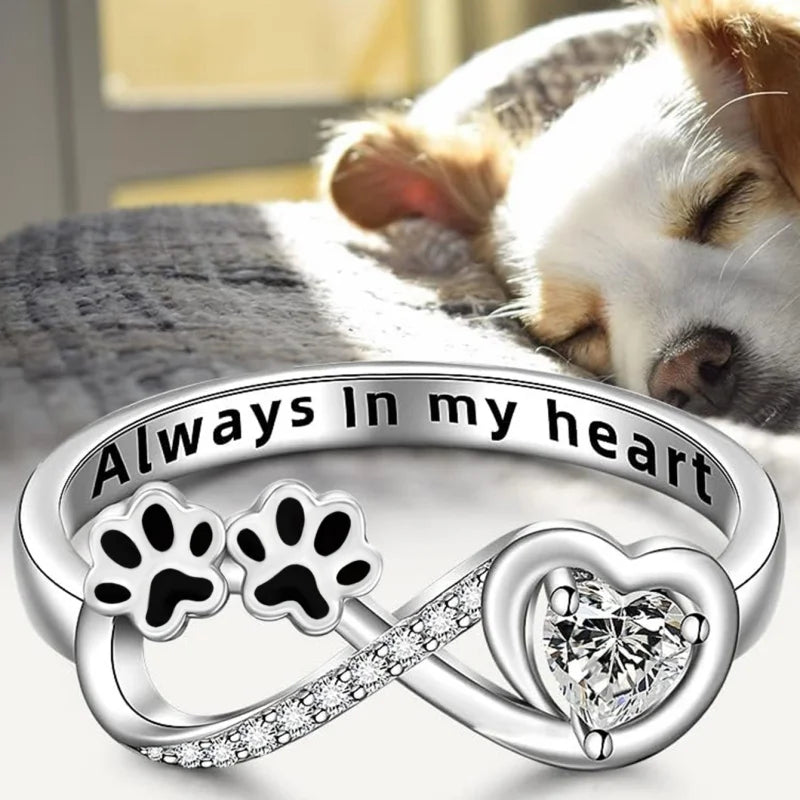 Evelyn – Sparkling Paw & Heart Infinity Ring
