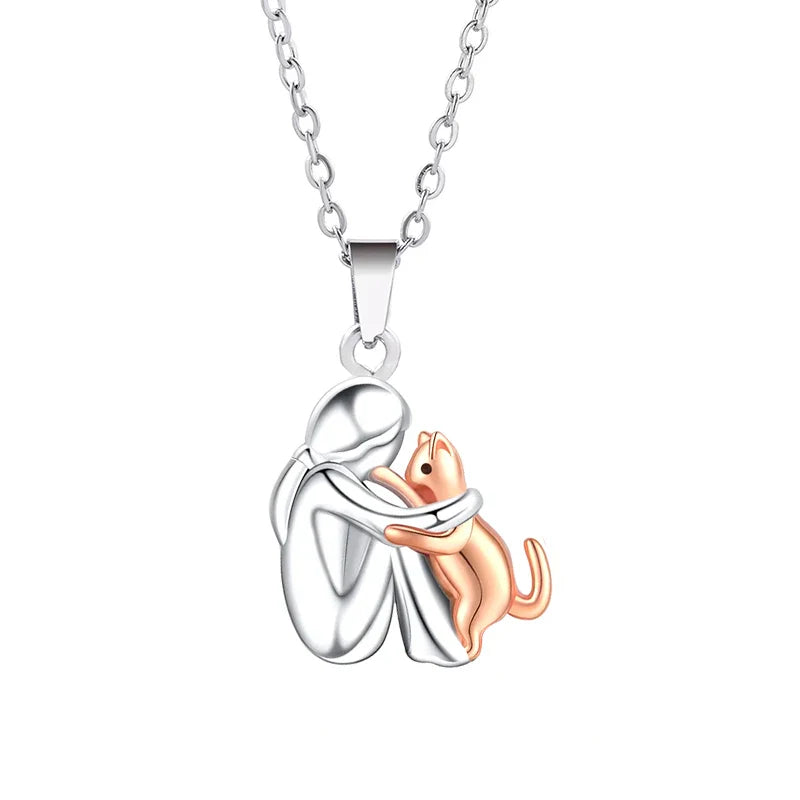 Evelyn – Meaningful Cat Hug Pendant Necklace Gift